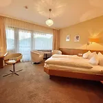 Rose 4* Байрсброн